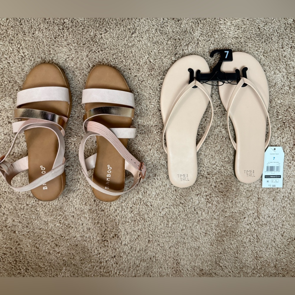 Women’s sandals (2 pairs)